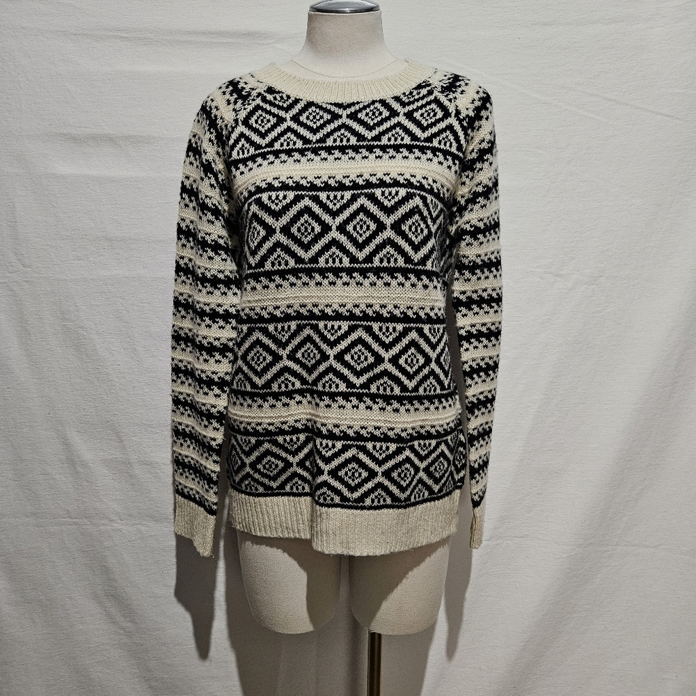Purple Snow Black and Cream Geometric Fair Isle Sweater Sz M